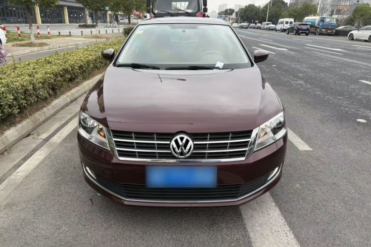 Used Volkswagen Lavida 2013 Restyled Classic 1.6L Automatic Comfort Edition
