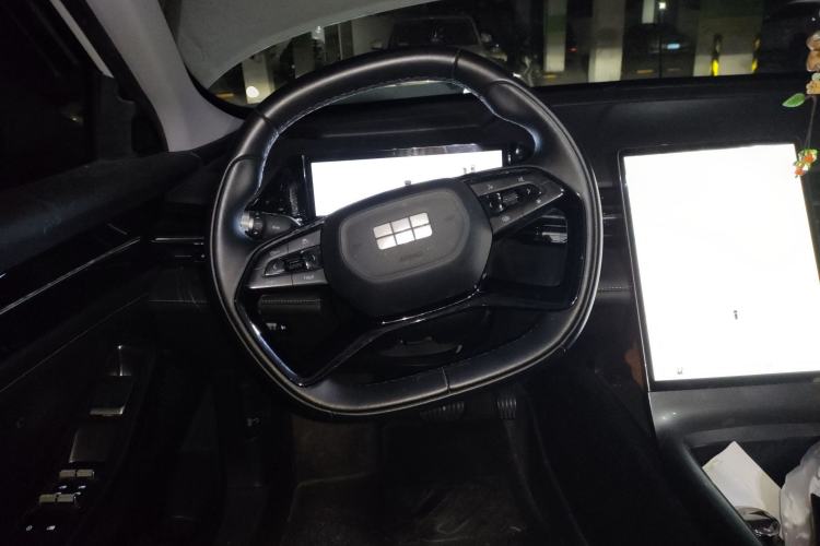 Used Geely Galaxy L6 2024 125km PLUS Dragon Edition Steering Wheel