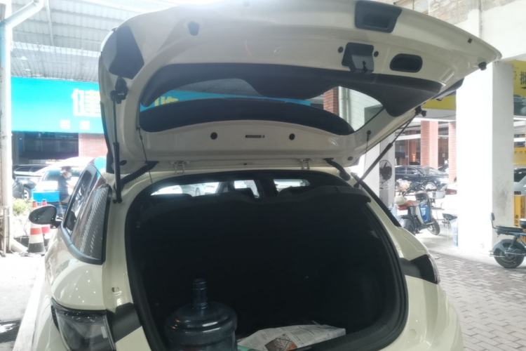 Used BYD Dolphin 2023 420 km Free Version
