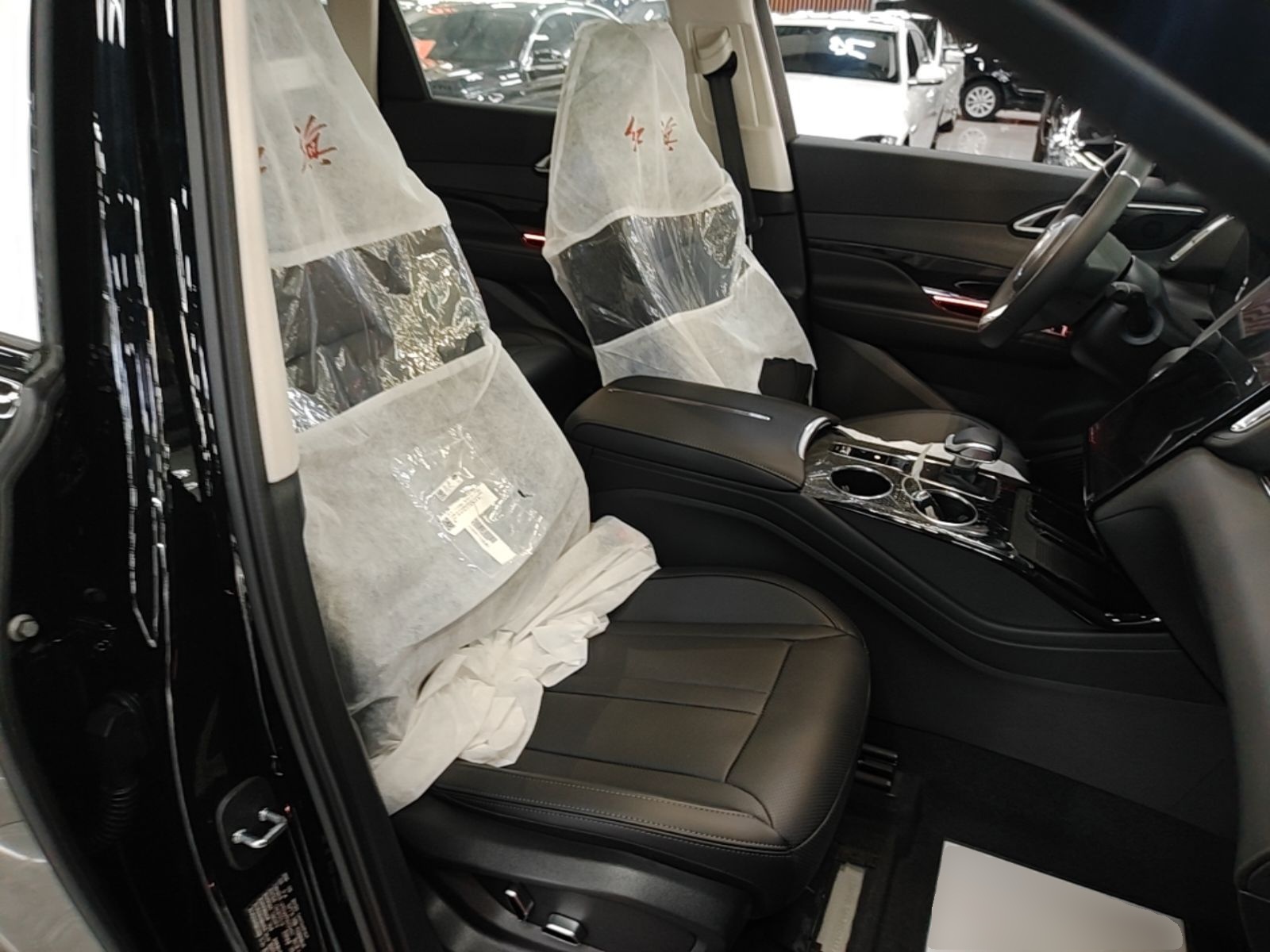 Hongqi HS3 PHEV 2024 PHEV 115km Jingwei Edition — снимка 19