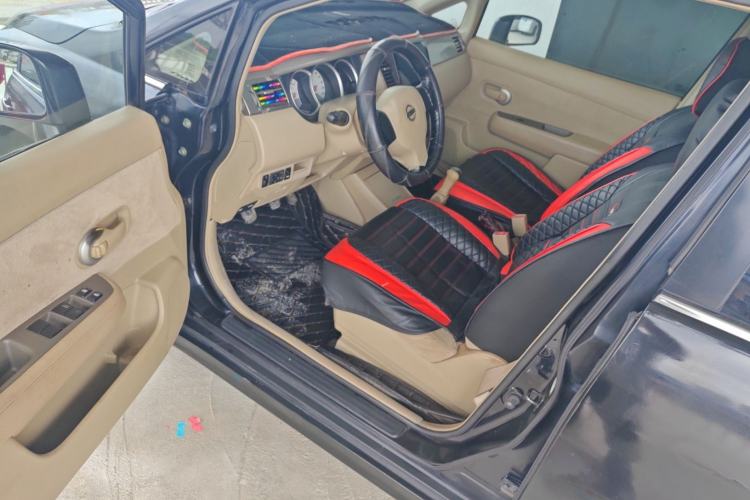 Used Nissan Tiida Sedan 2008 1.6L Manual Fashion Edition Driver Seat