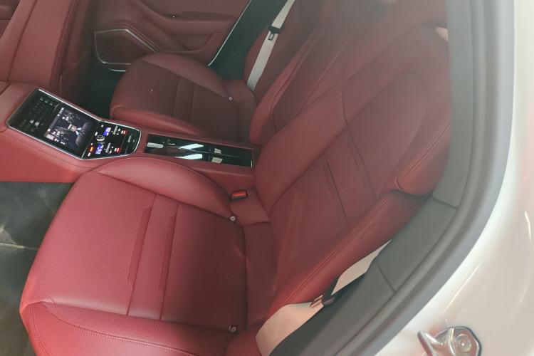Used Porsche Panamera 2021 Panamera 2.9T Interior 4