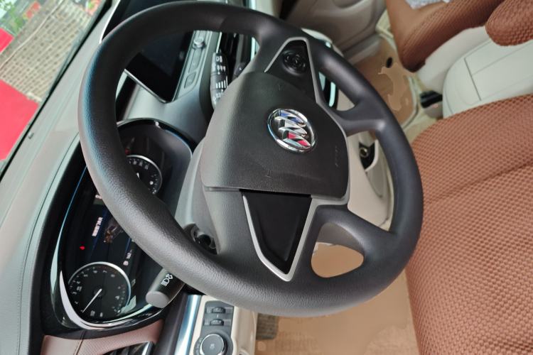 Used Buick GL8 2022 Land Cruiser Executive Class 652T Comfort Model Steering Wheel