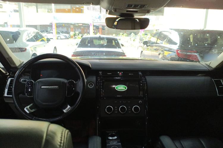 Used Land Rover Discovery 2017 3.0 SC V6 SE
