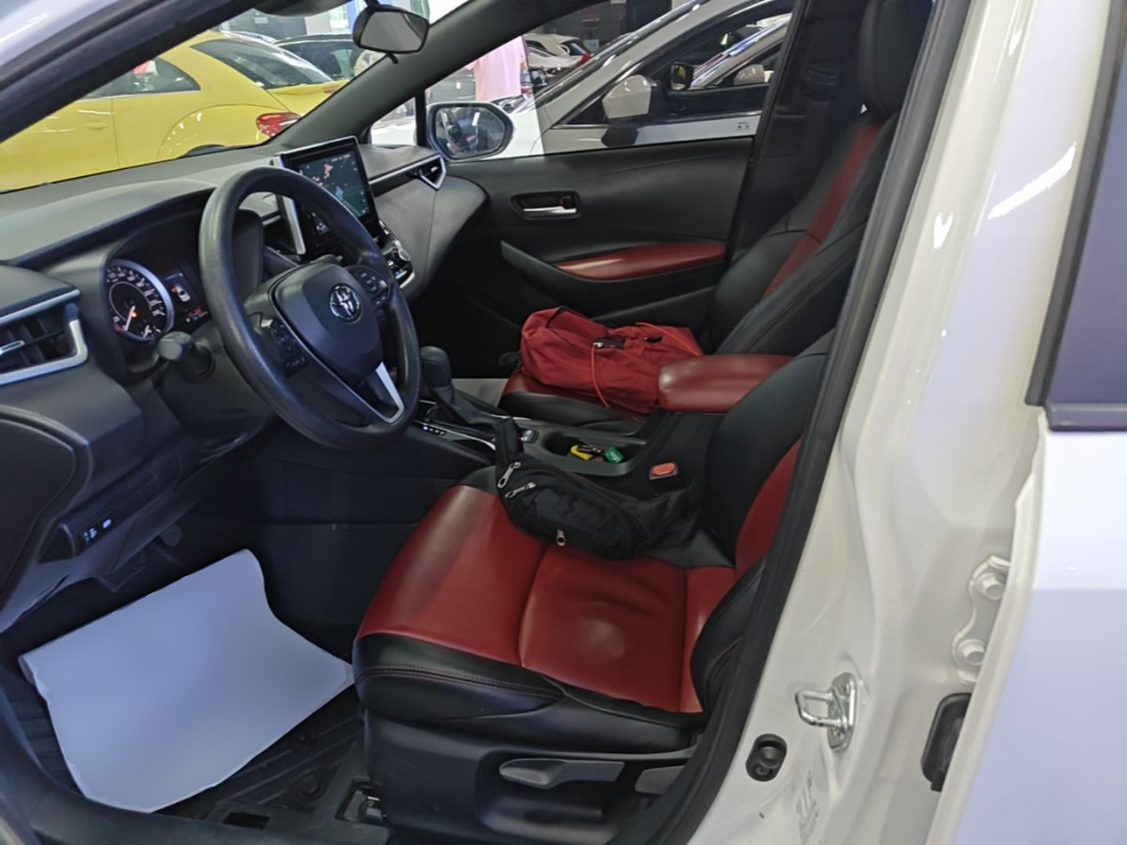Interior delantero
