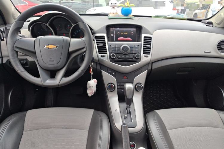 Used Chevrolet Cruze 2013 1.8L SE AT