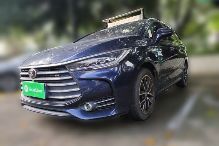 Used BYD Song MAX 2018 1.5T Automatic Smart Connect Elite Model with 6 Seats