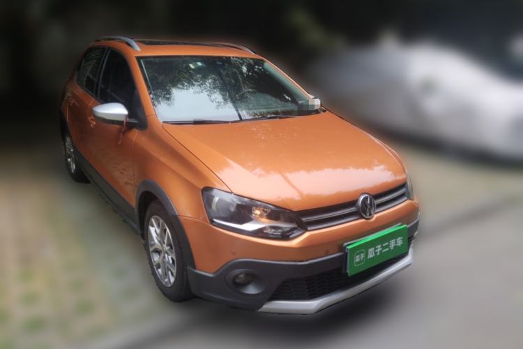 Used Volkswagen Polo 2016 1.6L Cross Polo Automatic
