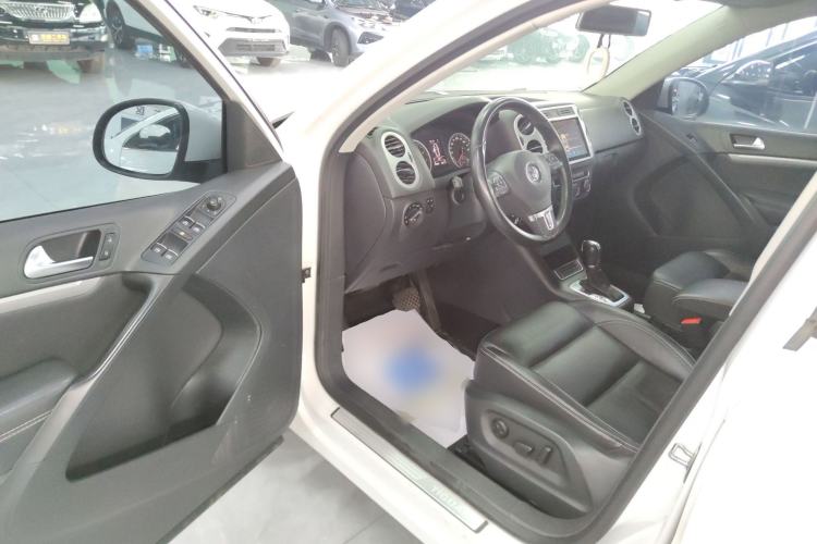 Used Volkswagen Tiguan L 2017 300TSI Automatic Two-Wheel Drive Silk Road Comfort Edition