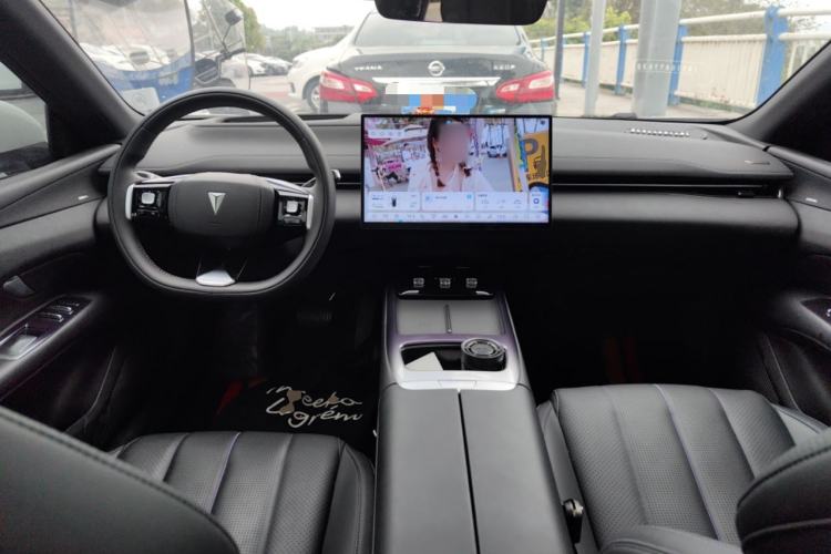 Used Deepal L07 2025 230 Ultra with DeepBlue Intelligent Driving AD PRO Extended-Range Version
