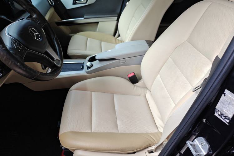 Used Mercedes-Benz GLK-Class 2013 GLK 300 4MATIC Dynamic Edition Left Front Seat