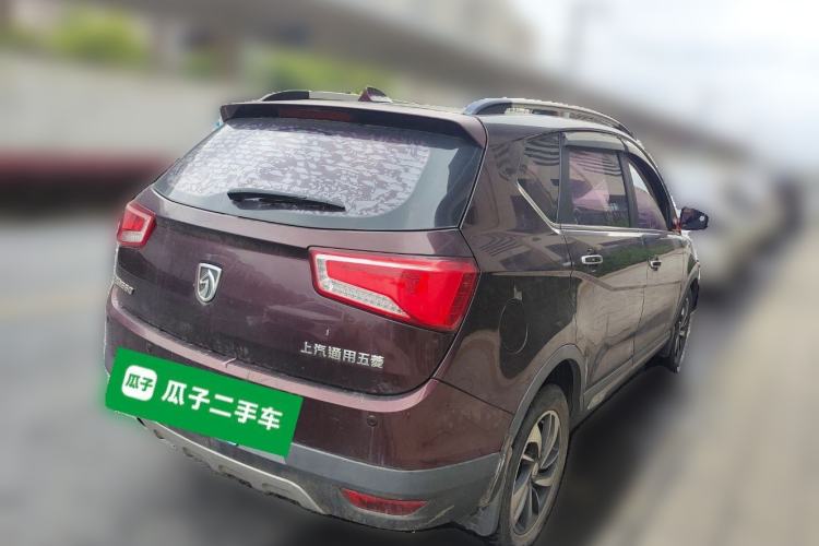 Used Baojun 560 2015 1.8L manual luxury version