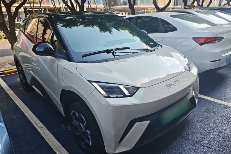 Used BYD Seagull 2024 Honor Edition 305km Freedom Version Front Right 45 Deg