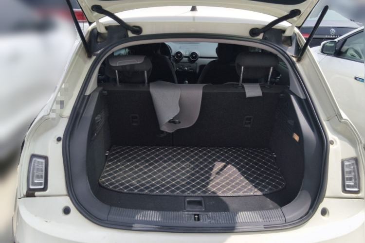 Used Audi A1 2014 30 TFSI Sportback Fashion Model Trunk