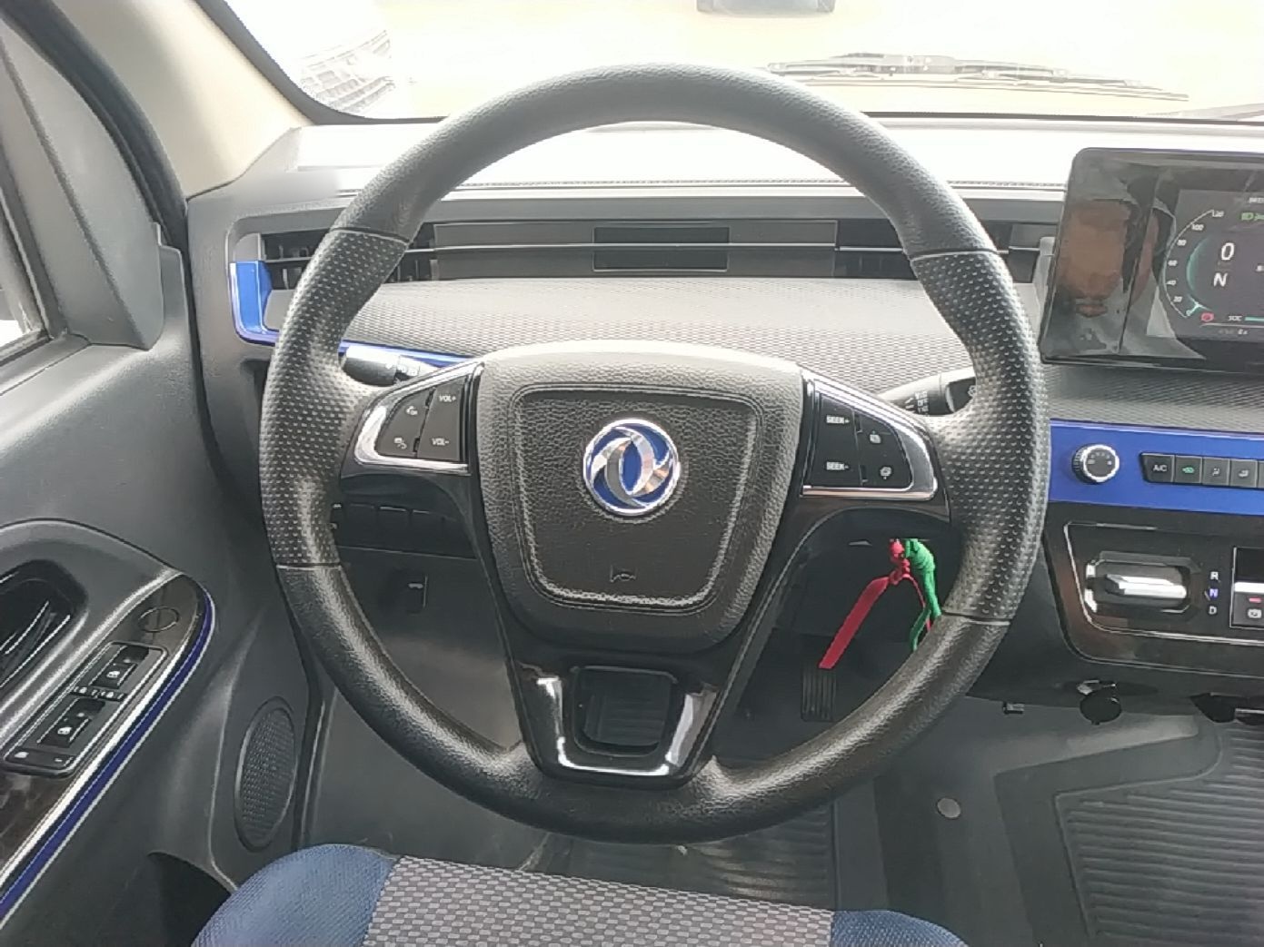 Dongfeng Yufeng EM27 2024 EM27L BYD CATL 41.86 kWh — снимка 13