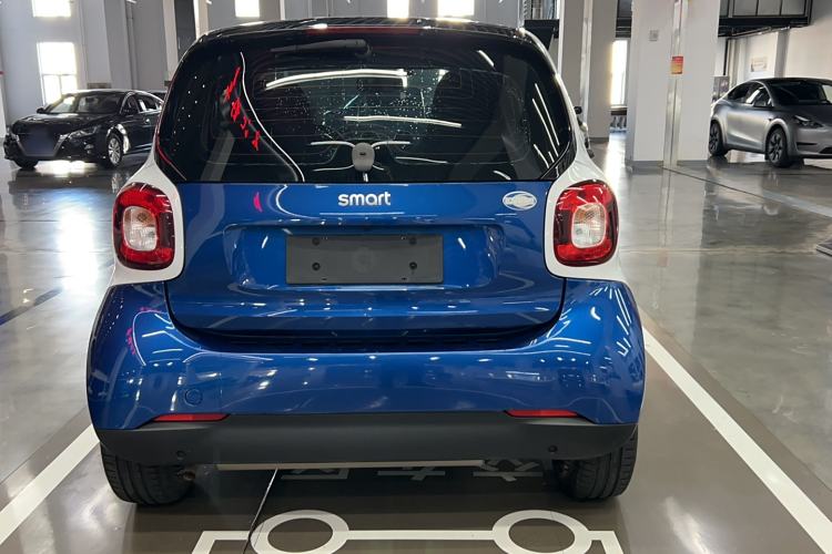 Used smart fortwo 2018 1.0L 52kW Hardtop Passion Edition China V Standard