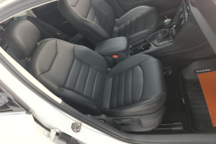 Used Volkswagen Tharu 2020 280TSI Two-Wheel Drive Luxury Plus Version China VI Standard Right Front Seat