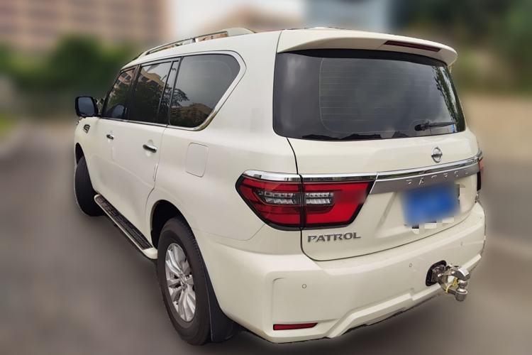 Used Nissan Patrol 2018 4.0L LinkedIn Edition