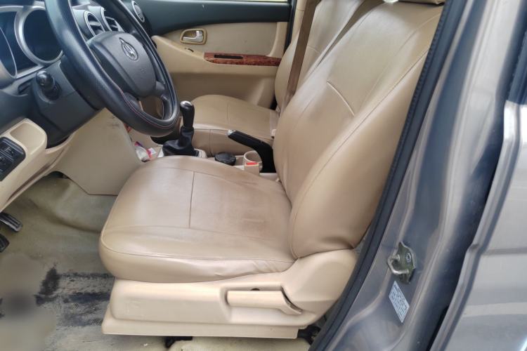 Used CHANGAN KAICHENG Ounuo S 2014 1.3L Elite Model Interior 1