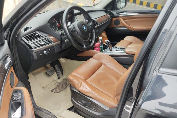 Used BMW X6 2011 xDrive35i
