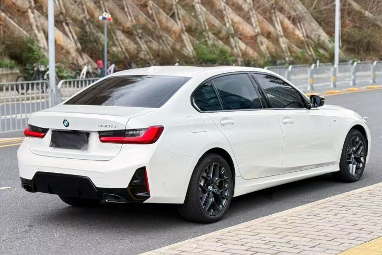 Used BMW 3 Series 2025 330Li M Sport Shadowline Package Exterior 5