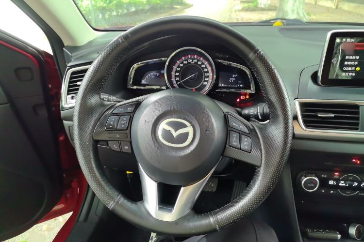 Used Mazda 3 Axela 2016 Sedan 2.0L Automatic Sport Model Steering Wheel