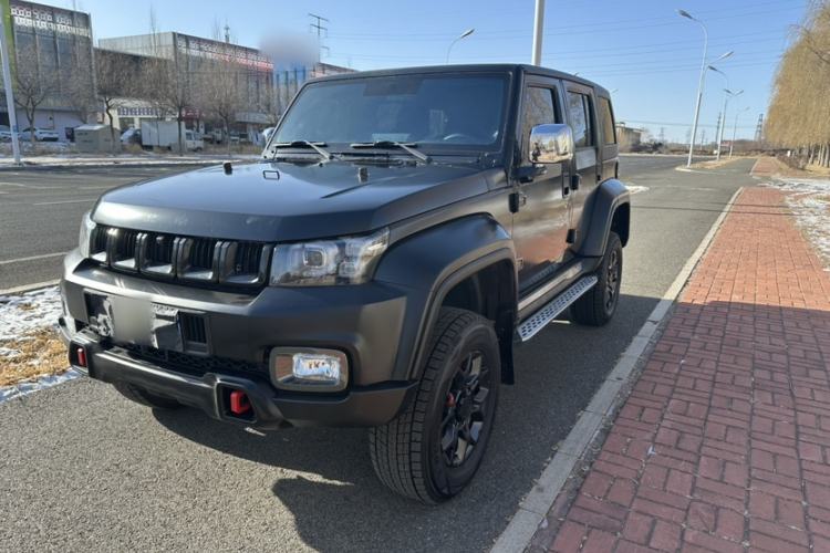Used BAIC Off-Road BJ40 2023 2.0D Automatic Four-Wheel Drive Blade Hero Edition Pioneer Type
