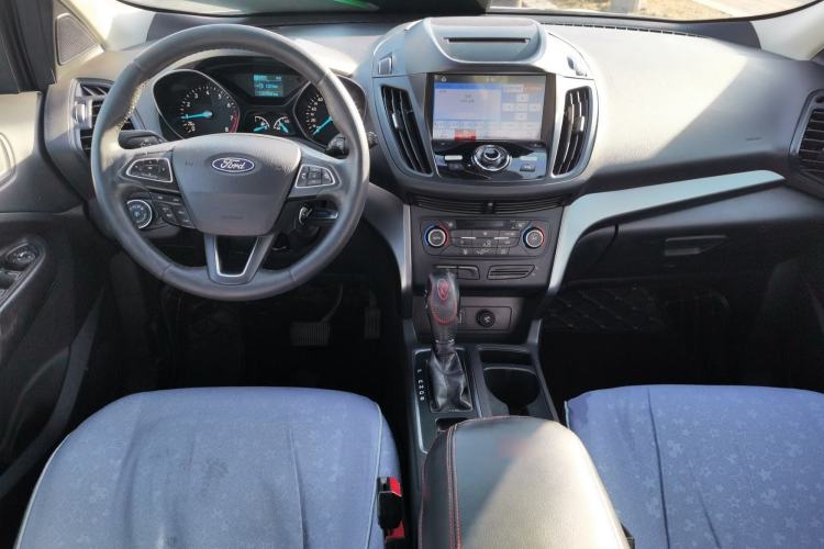 Used Ford Kuga 2018 EcoBoost 180 Two-Wheel-Drive Platinum Edition
