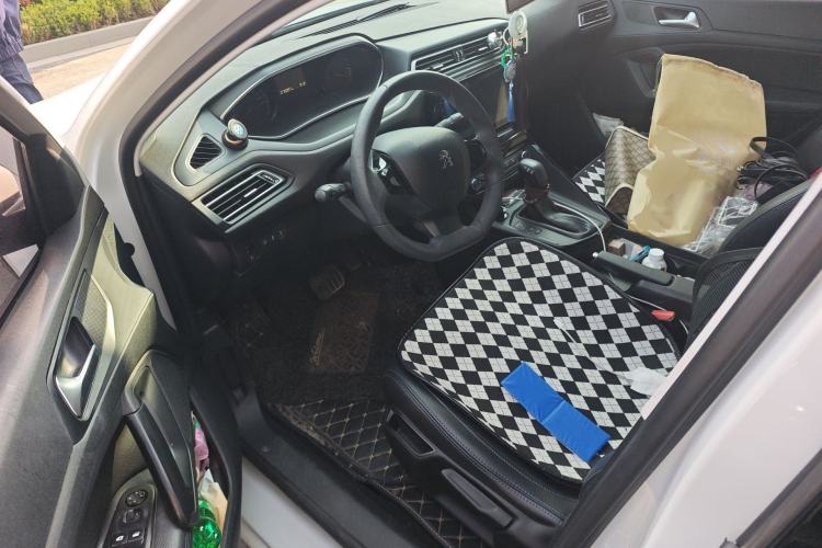 Used Peugeot 308 2016 1.6L Automatic Fashion Edition Driver Seat