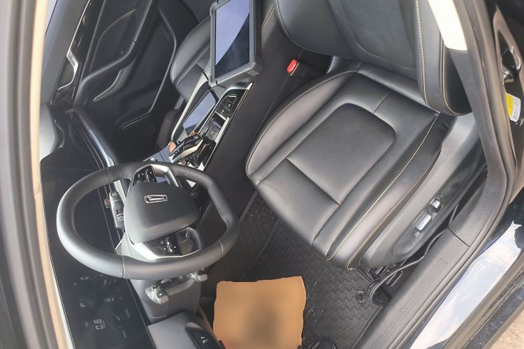 Used Bestune B70 2023 Third Generation 1.5T Automatic Enjoyment Version 70th Anniversary Edition Left Front Seat