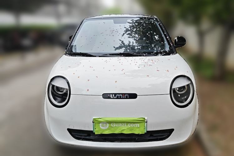 Used CHANGAN NEVO Lumin 2022 155 km – Refreshingly Sweet Edition Front