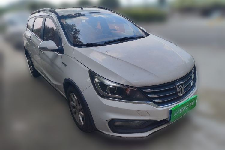 Used Baojun 310W 2017 1.5L Manual Fashion Model China V