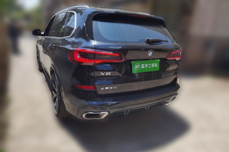 Used BMW X5 2022 Restyled xDrive 40Li M Sport Package Rear Left 45 Deg