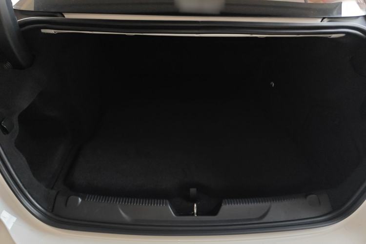 Used Jaguar XEL 2020 2.0T 200 PS R-DYNAMIC S Advanced Sport Edition
