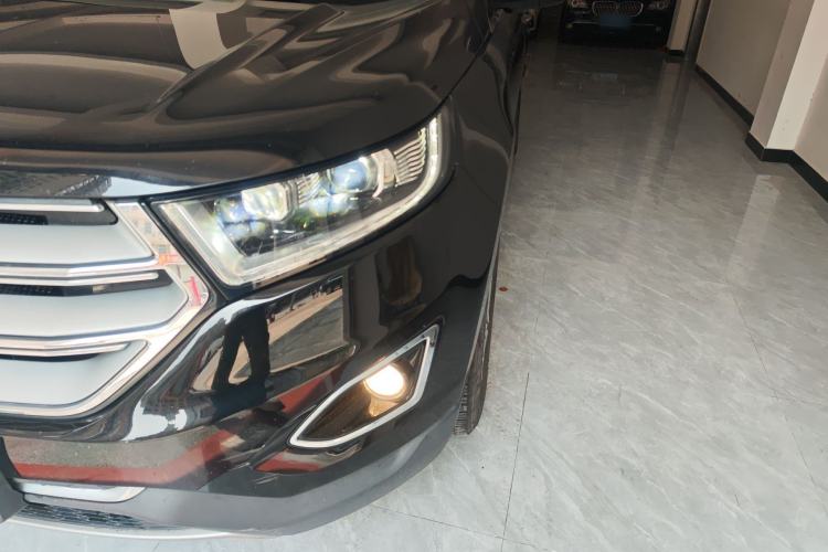 Used Ford Edge 2018 EcoBoost 245 Two-Wheel-Drive Titanium 7-Seater China V Standard
