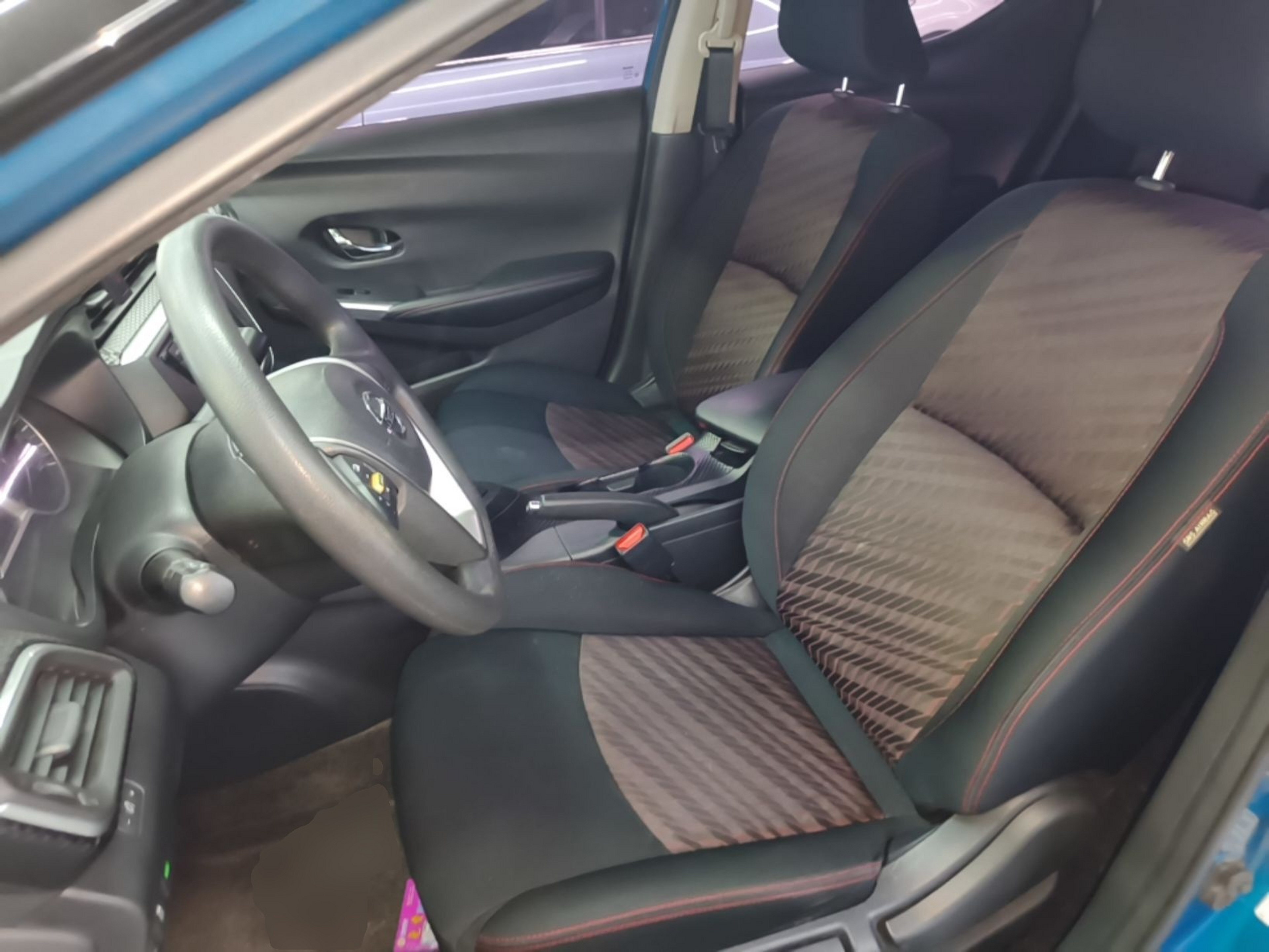 Interior delantero