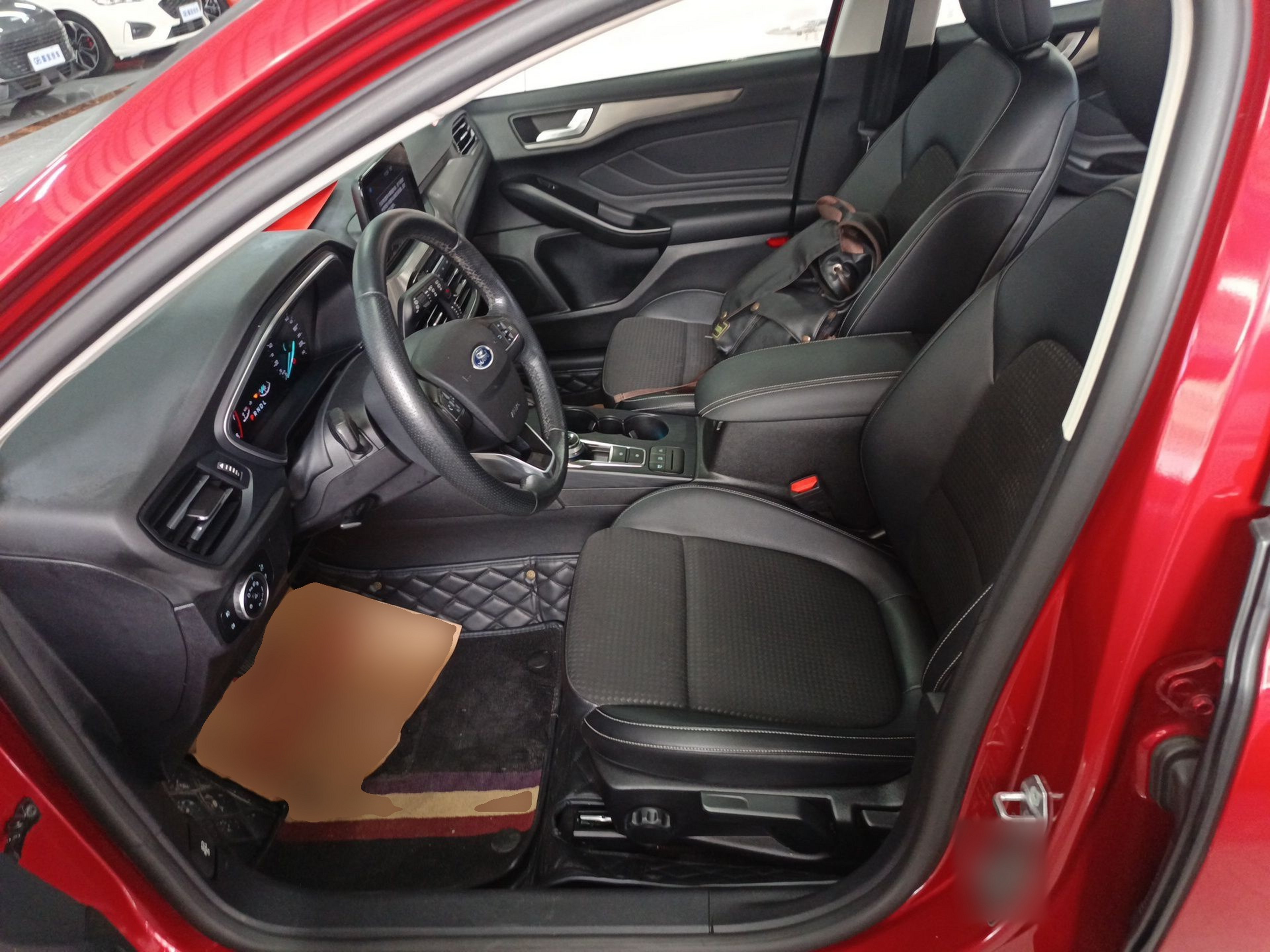 Interior delantero