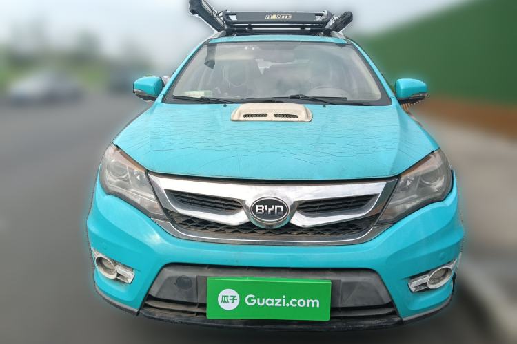 Used BYD S7 2015 2.0T Upgraded Automatic Luxury Version Front