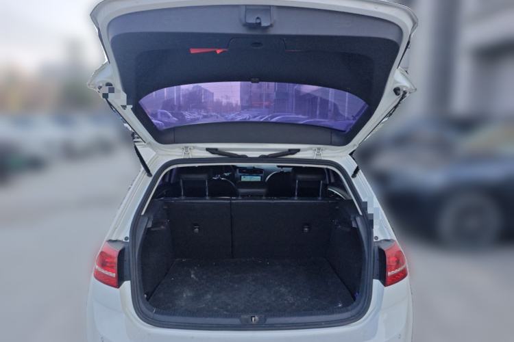 Used Volkswagen Golf 2014 1.4TSI Automatic Luxury Model