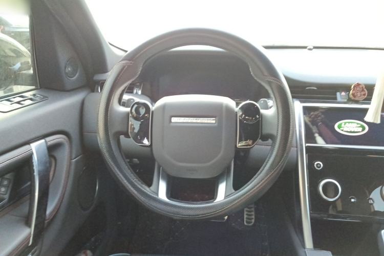 Used Land Rover Discovery Sport 2021 249 PS R-Dynamic SE Performance Tech Edition 5 Seats Steering Wheel