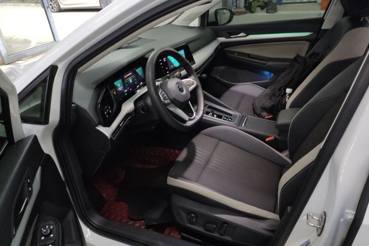 Used Volkswagen Golf 2023 Facelift 280TSI DSG Pro
