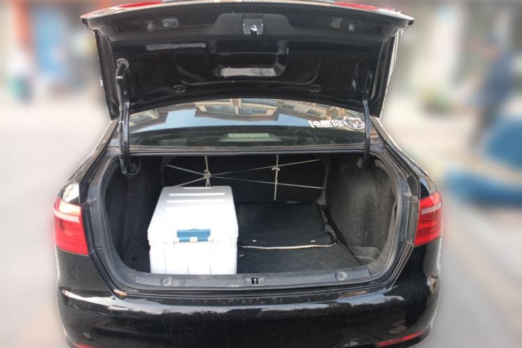 Used Volkswagen Lavida 2013 Revised Classic 1.6L Manual Fashion Edition
