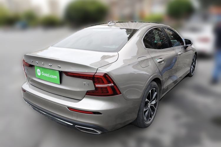 Used Volvo S60 2021 T4 Zhiyi Luxury Edition