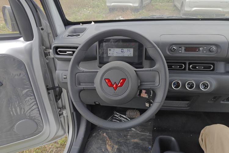 Used Wuling Zhiguang New Energy 2025 Comfort Model