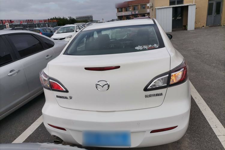 Used Mazda Mazda 3 2015 Sedan 1.6L Automatic Comfort Model