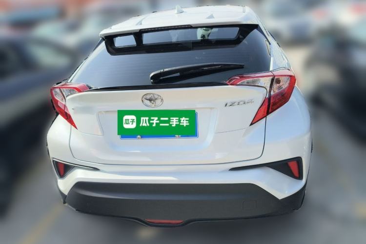 Used Toyota IZOA 2022 2.0L Yixing Version Rear