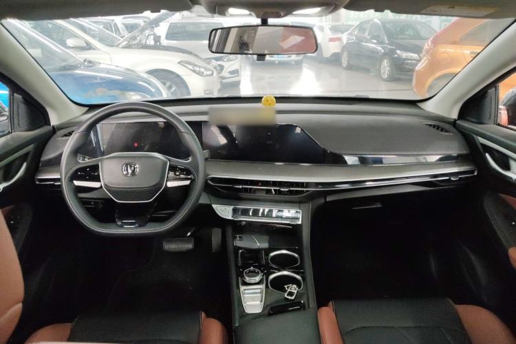 Used Changan Eado 2024 PLUS Blue Whale NE 1.4T GDI DCT High-Energy Edition
