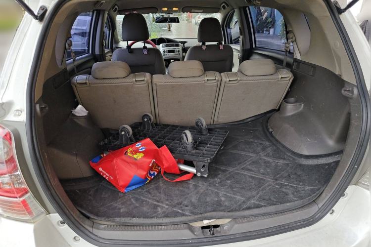 Used Toyota Verso 2015 180E CVT Crossover Edition