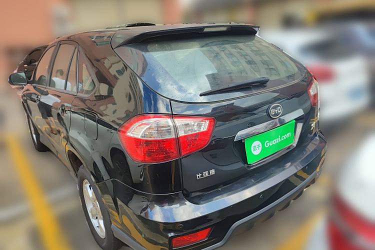 Used BYD S6 2013 Jingyue Edition 2.0L Manual Luxury Model 5 Seats
