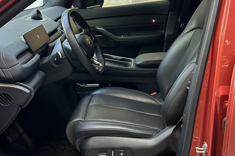 Used Nio EC6 2023 75 kWh
